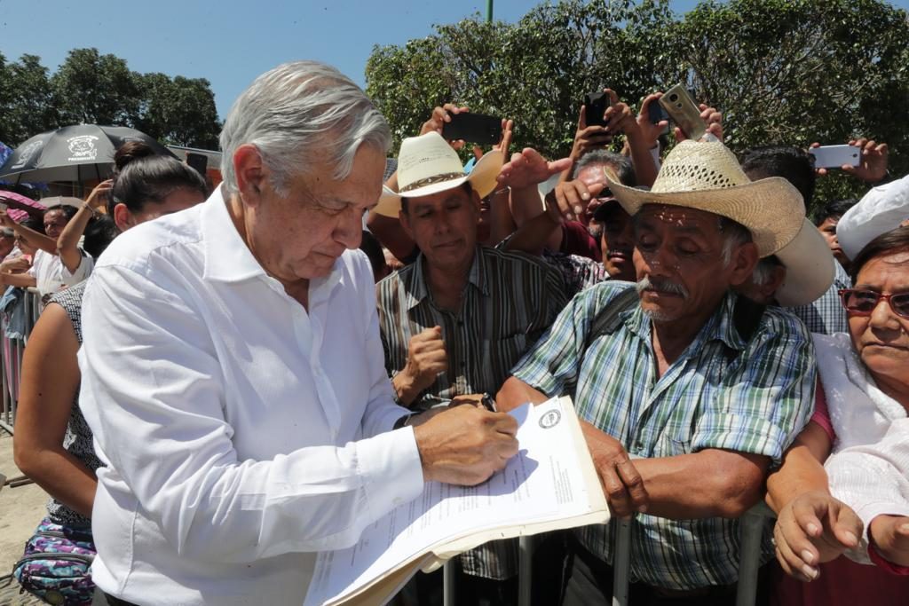 AMLO