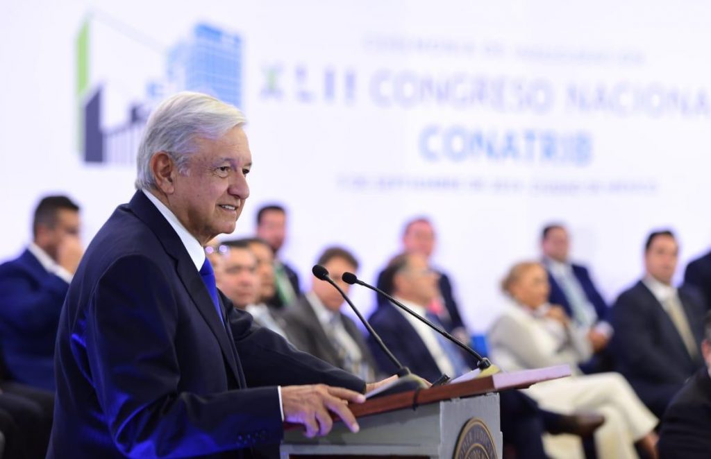 AMLO llama a respetar autonomía del Poder Judicial