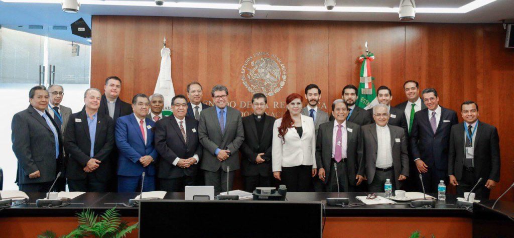 Senadores Foto: Internet