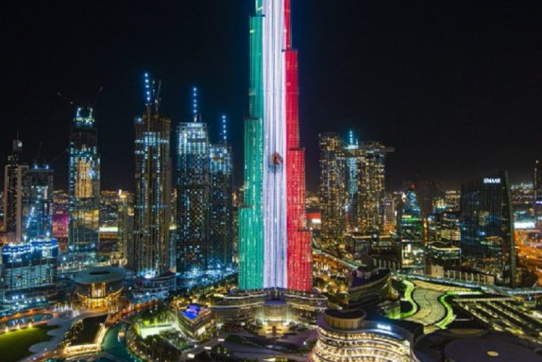 Dubai Foto: Internet